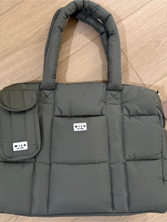 Wilo The Label Handbags - NWT Wilo the Label Sage Green Quilted Travel Bag